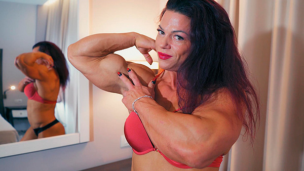 Oana Hreapca Vol. 28